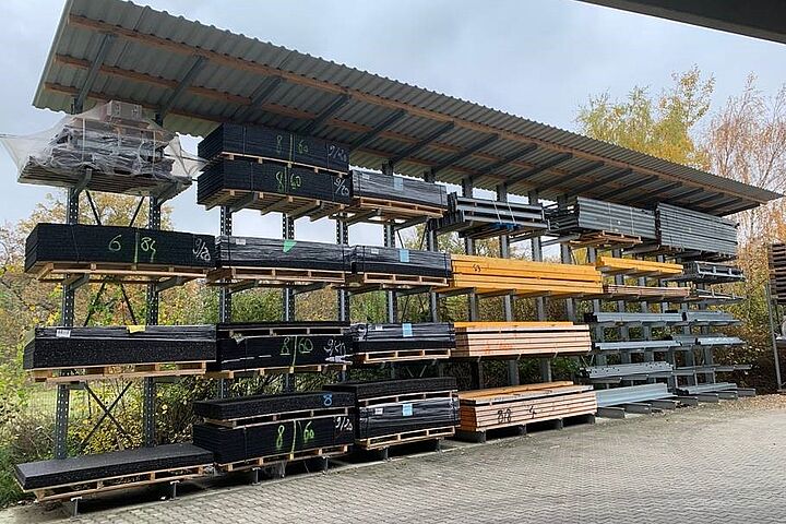 cantilever racking galvanized, with roof